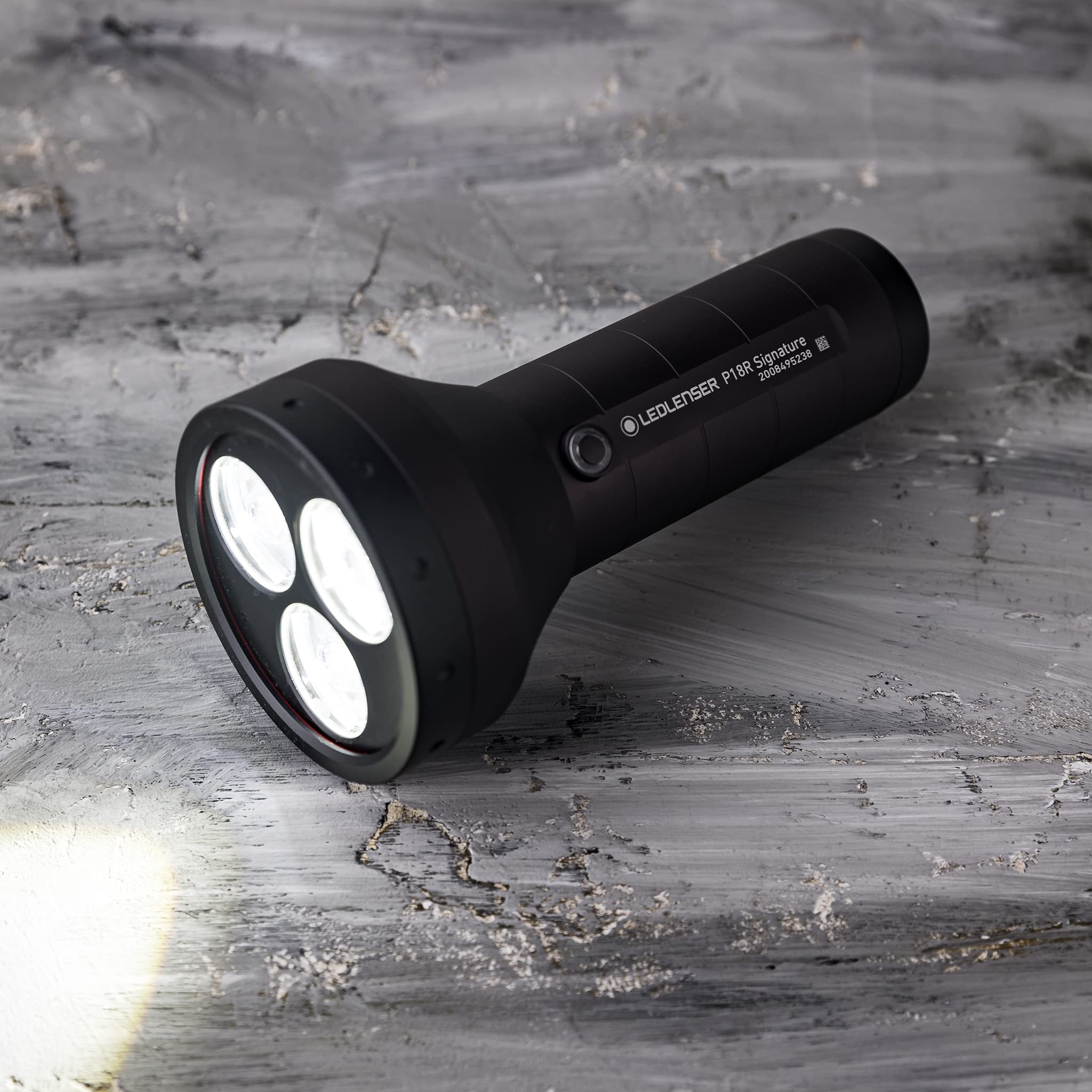 Ledlenser P18R Signature LED-Taschenlampe