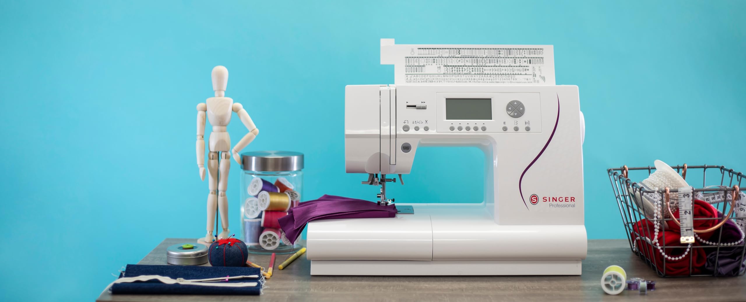 Singer C430 sewing machine  electronic  white