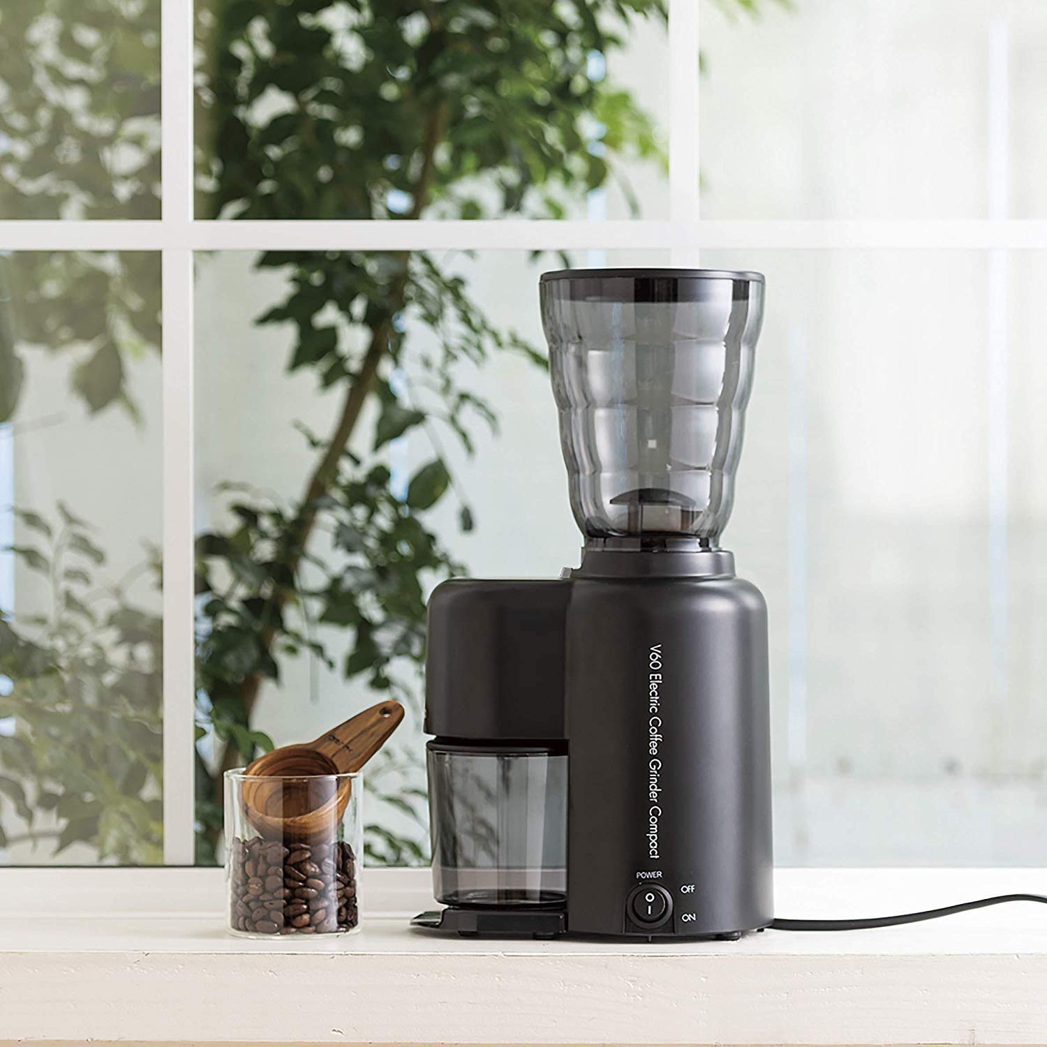 Mühle für Kaffee HARIO Coffee Grinder EVCG-8B-E (150W Elektrischer  Mahl schwarze Farbe)