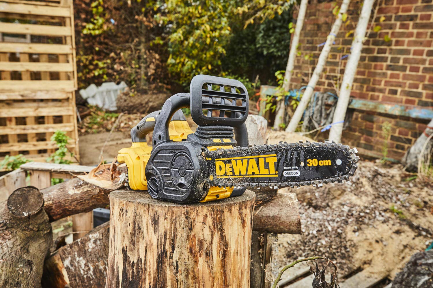DeWALT DCM565P1 Motorsäge Schwarz  Gelb