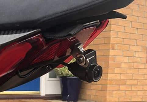 INNOVV K3 2021 Edition Motorradkamera Dual Vorder- und Rückkamera Auto An Aus fest-installiert... Dash Cam Loop-Record