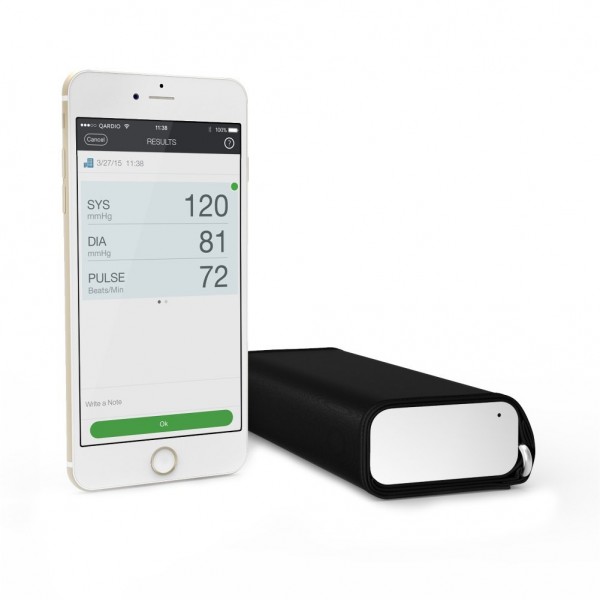 Qardio arm wireless blood pressure meter - white