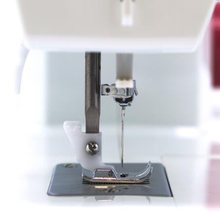 POLONIA 2018 Sewing machine mechanical Lucznik